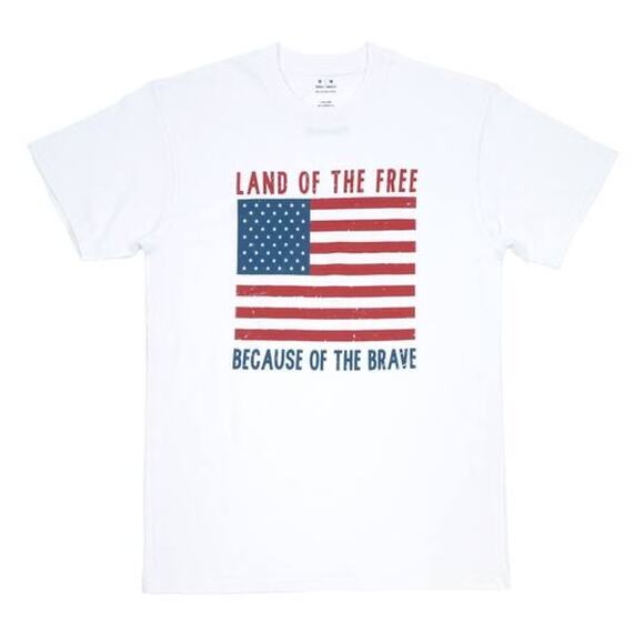Land of the Free Flag Adult T-Shirt by Celebrate It Medium - Picture 1 of 5